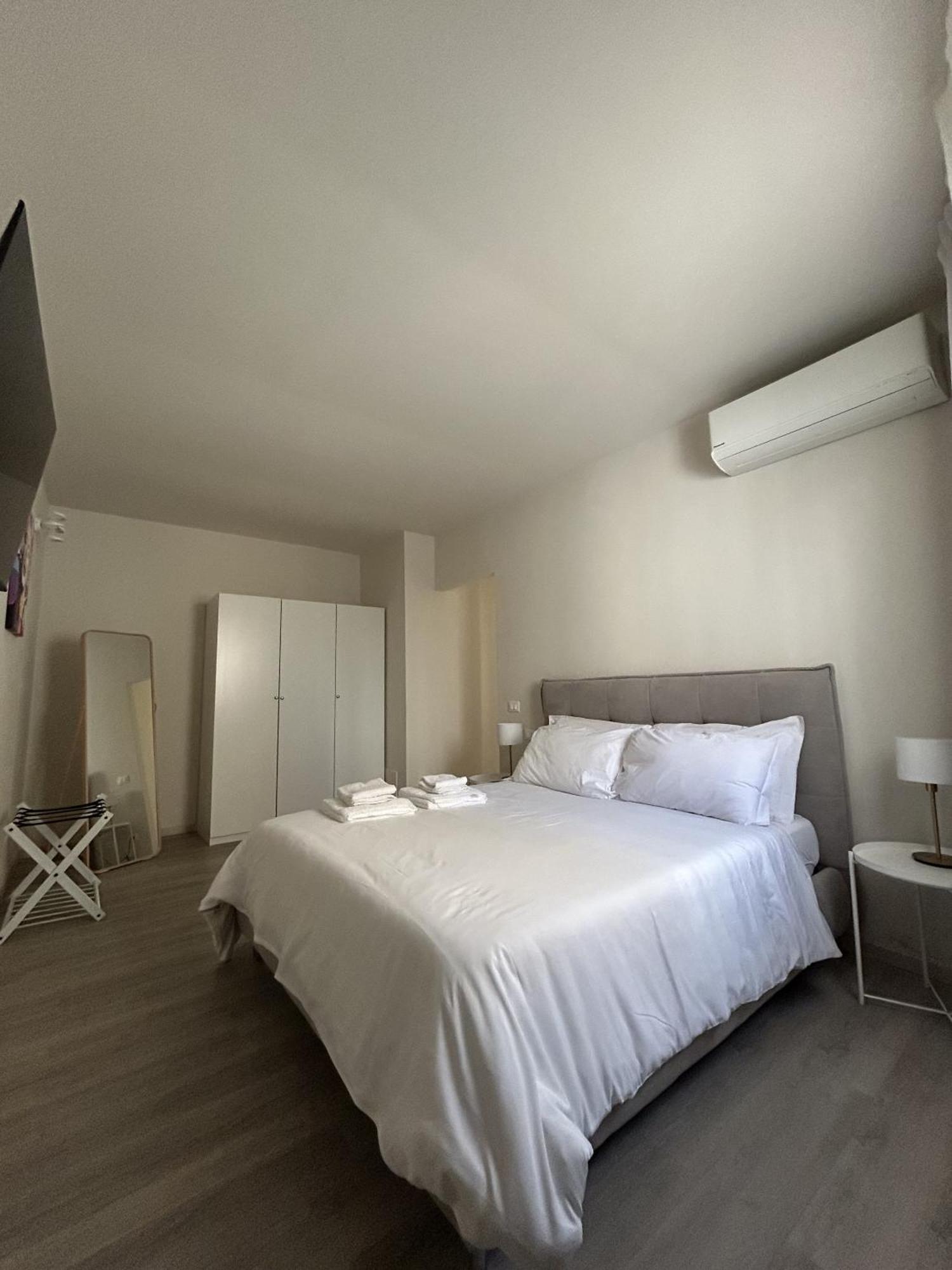 7Suites Έμπολι Εξωτερικό φωτογραφία