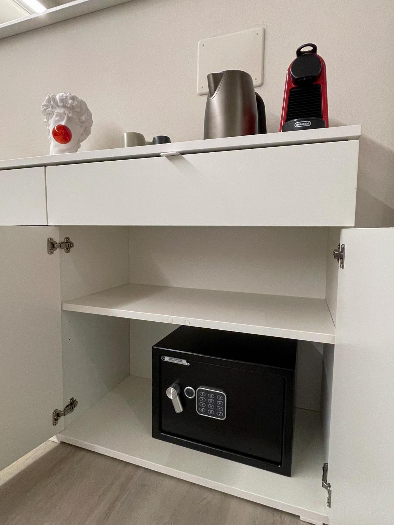 7Suites Έμπολι Εξωτερικό φωτογραφία